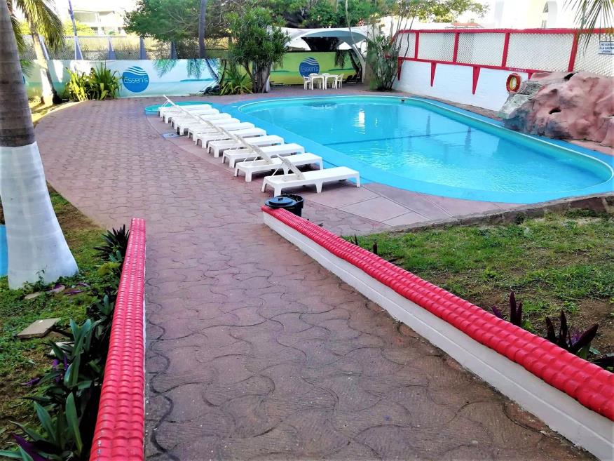 piscina.jpg
