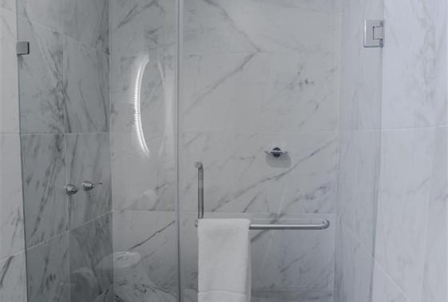 Quarto Duplo com 2 Camas de Casal-31.jpg