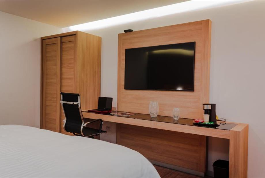 Quarto com Cama King-size-6.jpg