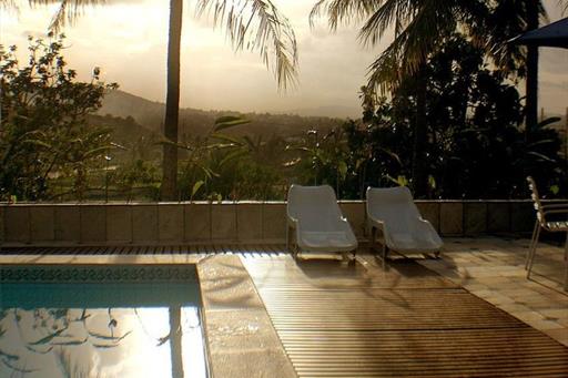 oásis - por de sol piscina 2.jpg