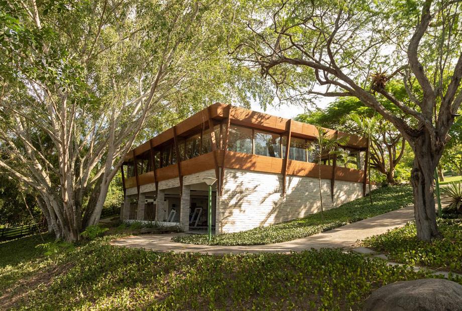 oásis prédio principal.jpg