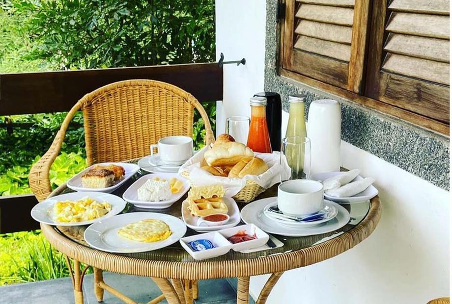 oásis café varanda.jpg