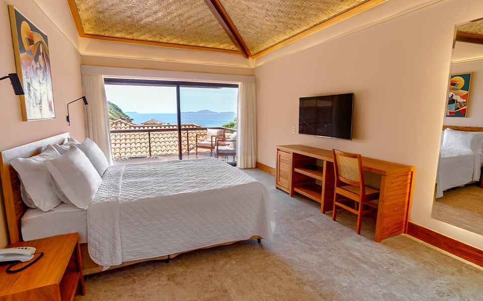 suite_luxo_vista_mar-quarto.jpg