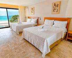 Quarto Quadruplo com Vista do Mar