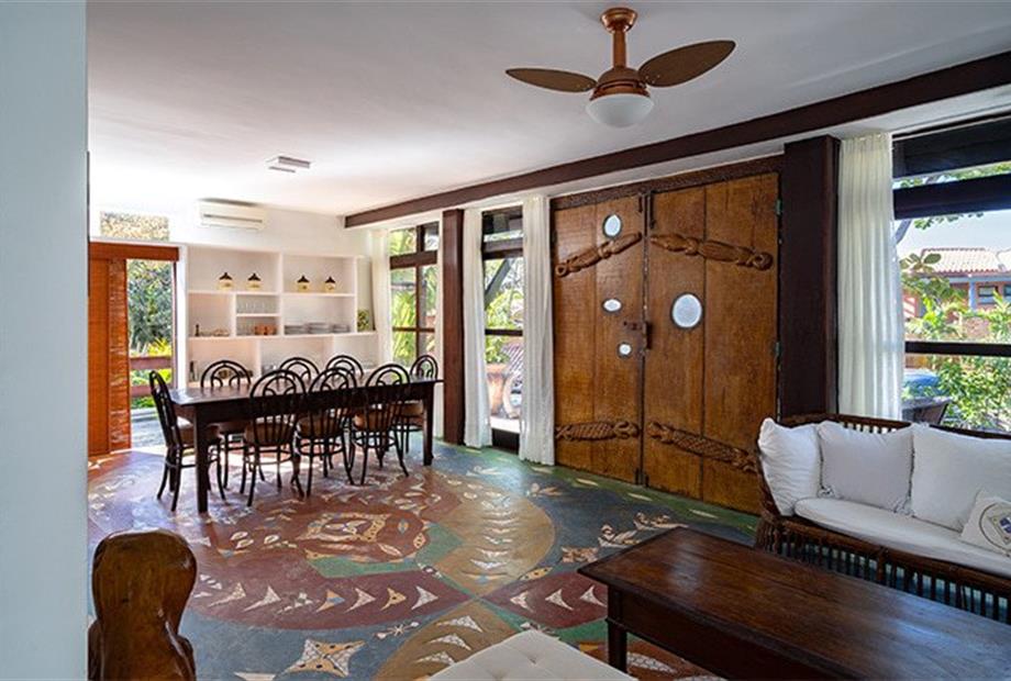 atm01968-1 (1) omni.jpg