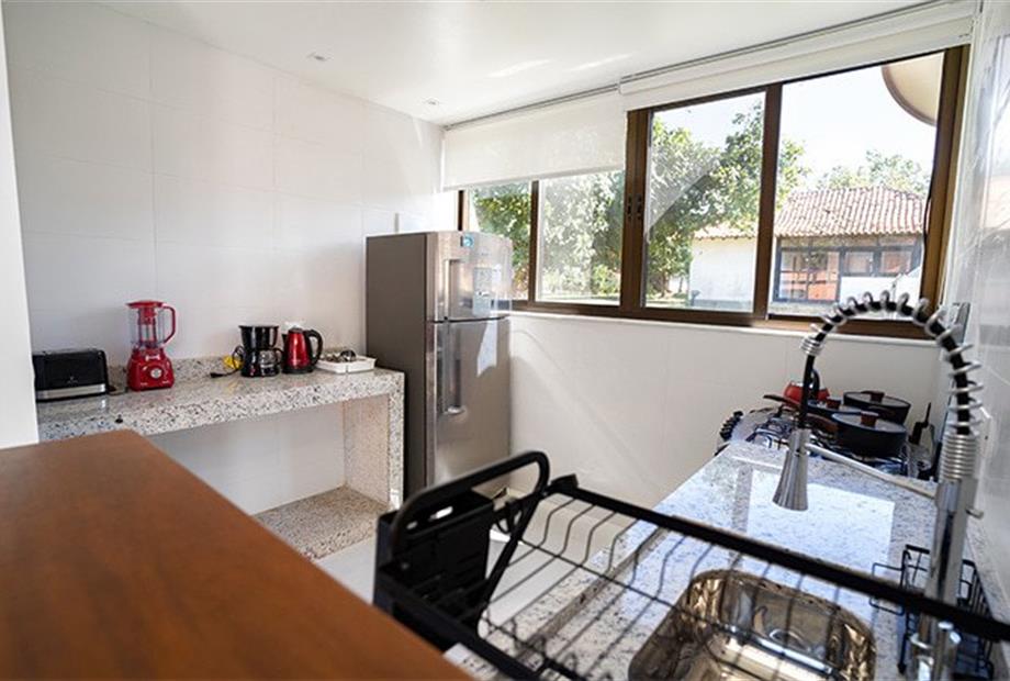 atm02043-1 (1) omni.jpg