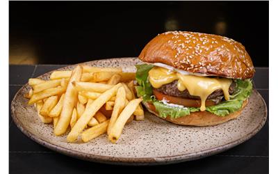 Hamburguer Gourmet Room Service