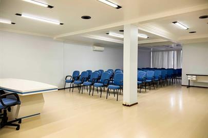 tri-hotel-xanxerê---sala-azul_optimized.jpg