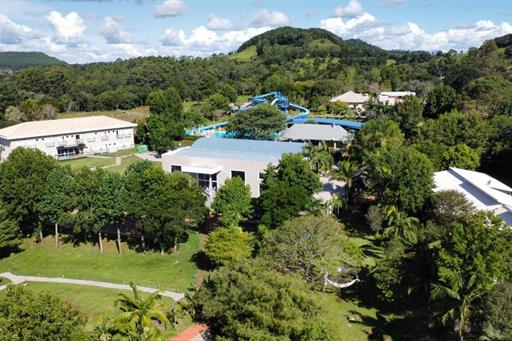 vista áerea lagos e arvores.jpeg