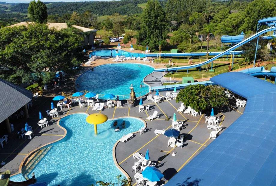 vista áerea piscinas.jpeg