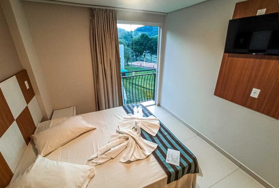 casal vila dos lagos vista bosque i.jpeg