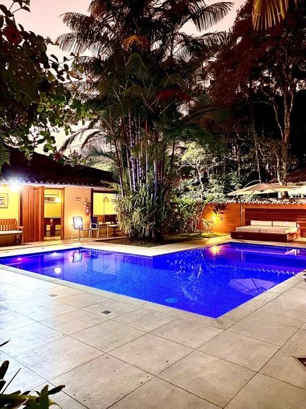 piscina.jpg
