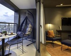 Smart Cine Room - 1 Cama King