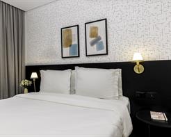 Luxo Casal - 1 Cama Casal