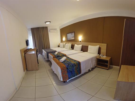 master quadruplo.jpg