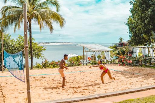 quadra de beach tenis.jpeg