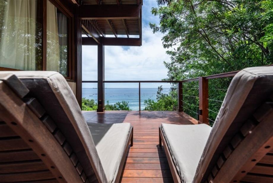 suíte 17 + mesa-8_resized (pequeno).jpg