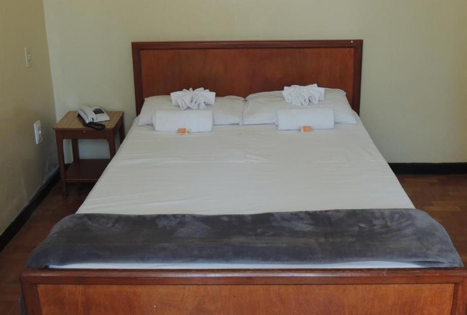 Quarto Quádruplo Standard-2.jpg