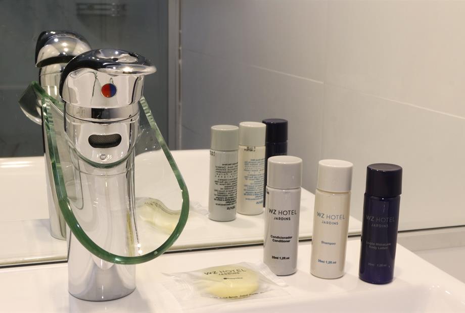 BANHEIRO AMENITES.jpg