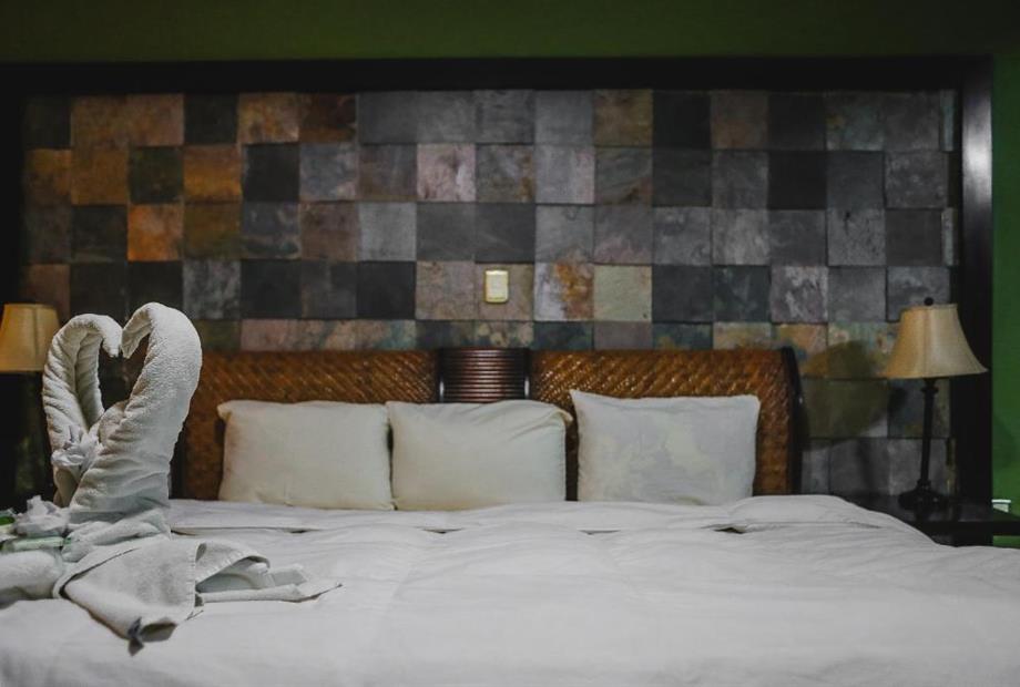 Quarto com Cama King-size-2.jpg