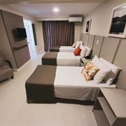 Premium (1 cama casal + 1 cama solteiro).