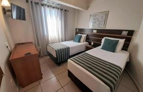 Standard (2 camas  solteiro). do Hotel Ferraz