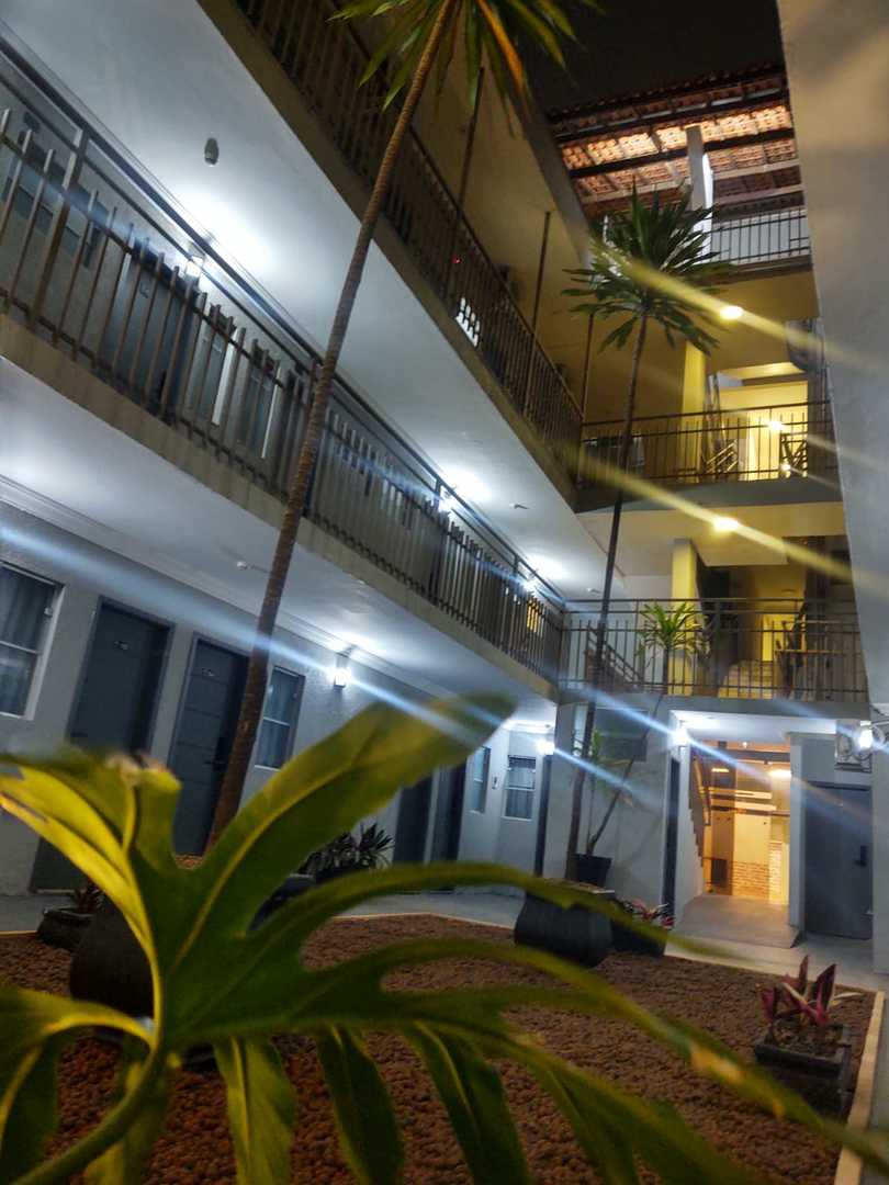 Hotel Universitario 4