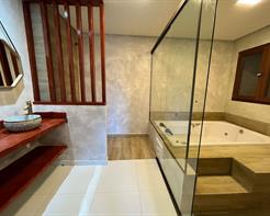 Suite Master Luxo Com Varanda e Hidromassagem