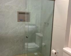 Quarto Superior Com Cama de Casal ou Duas de Solteiro