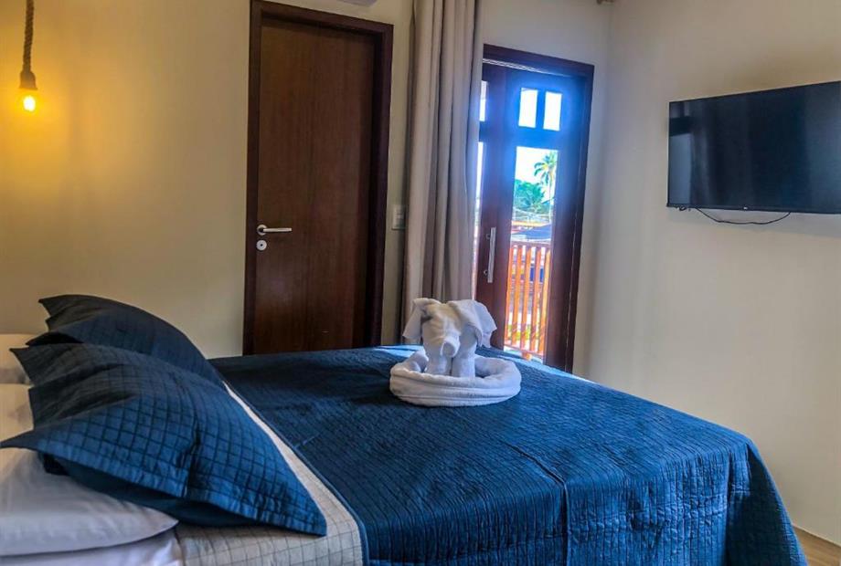 Quarto Duplo Deluxe com Varanda-2.jpg