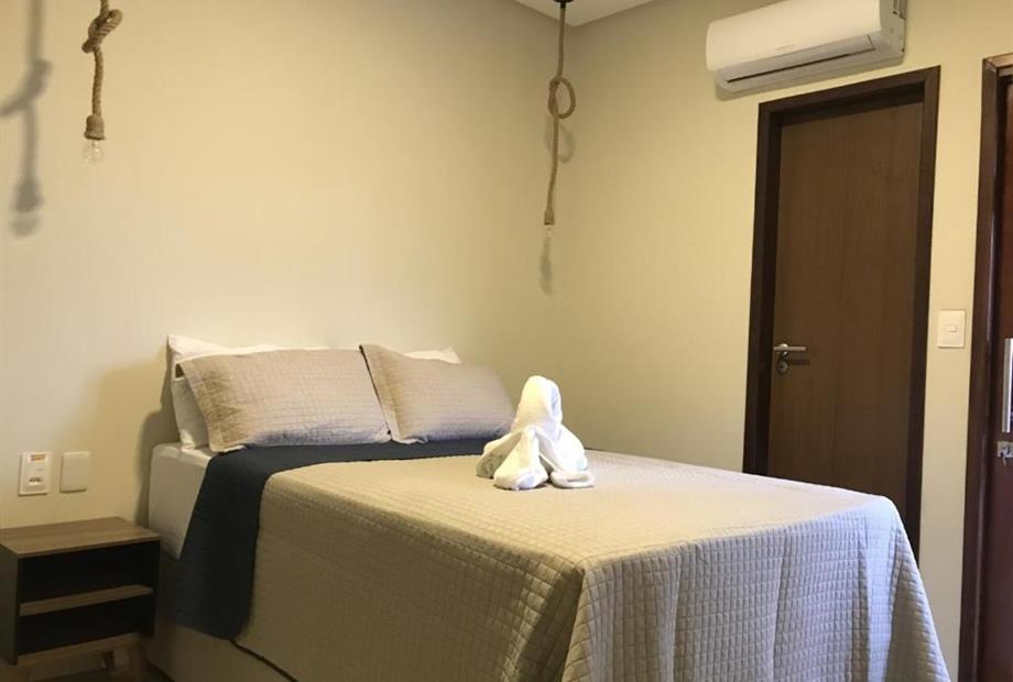 Quarto Duplo Deluxe com Varanda-12.jpg