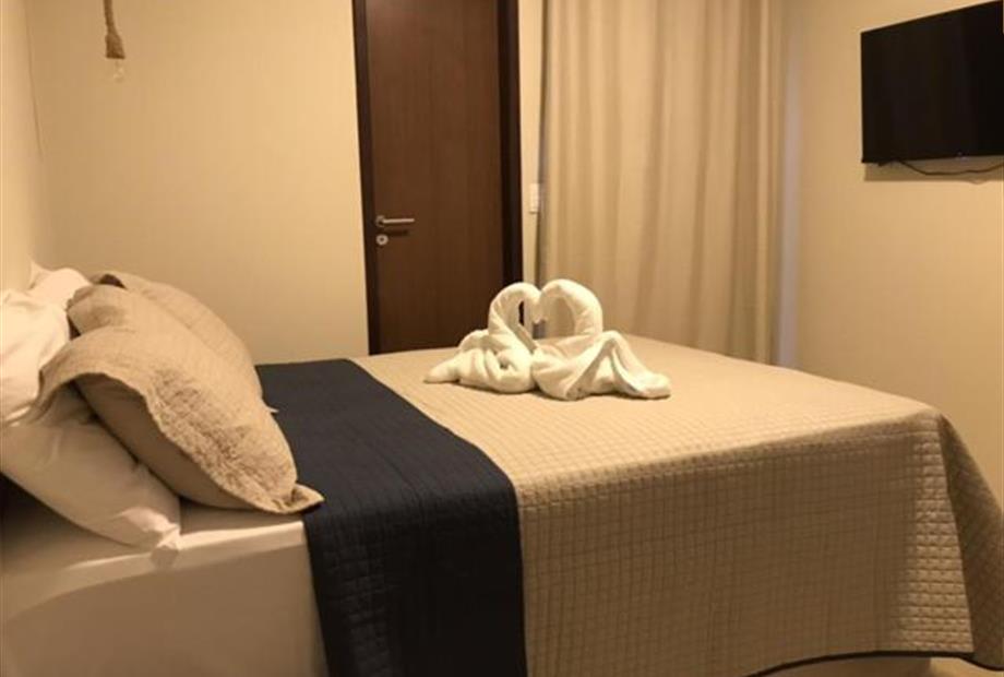 Quarto Duplo Deluxe com Varanda-13.jpg