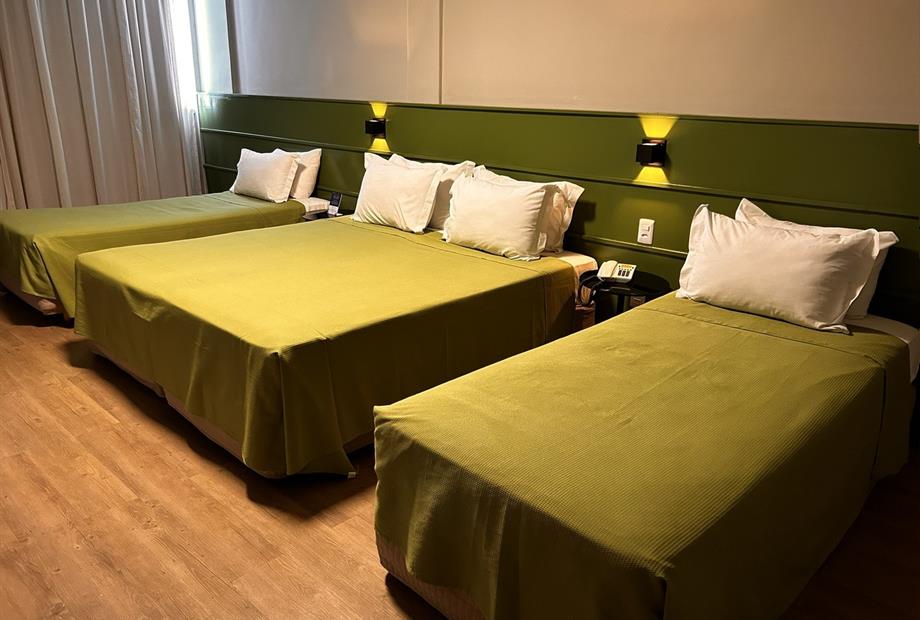 standard basic quadruplo casal.jpeg