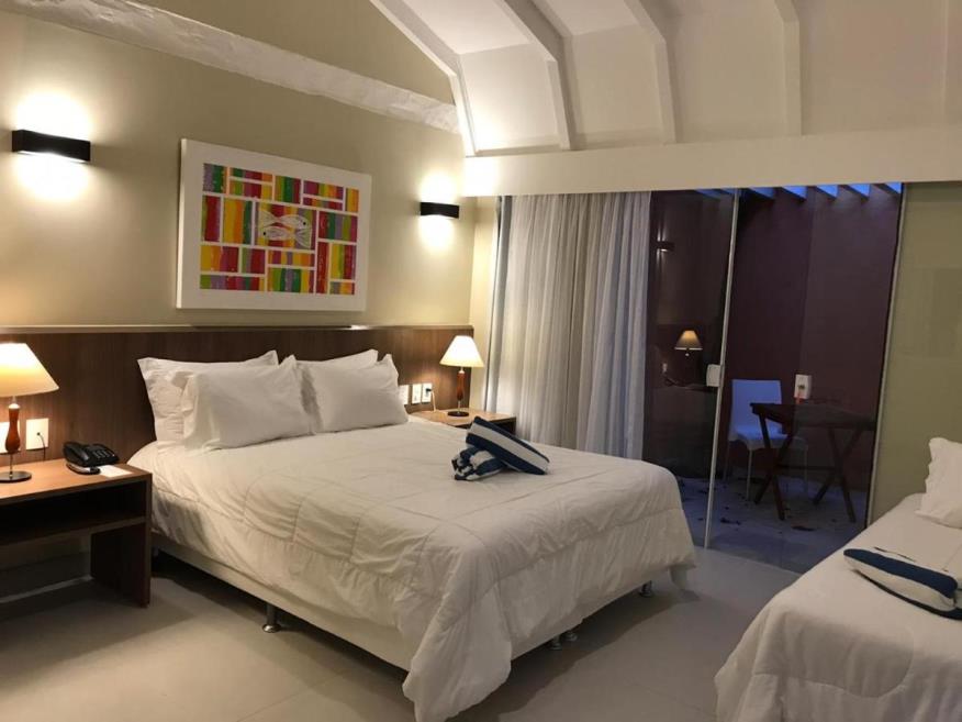 2db7a79c-2cb2-403a-840f-1ca122e5f345.jpg