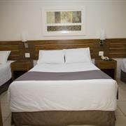 Quarto Quádruplo Família Gold