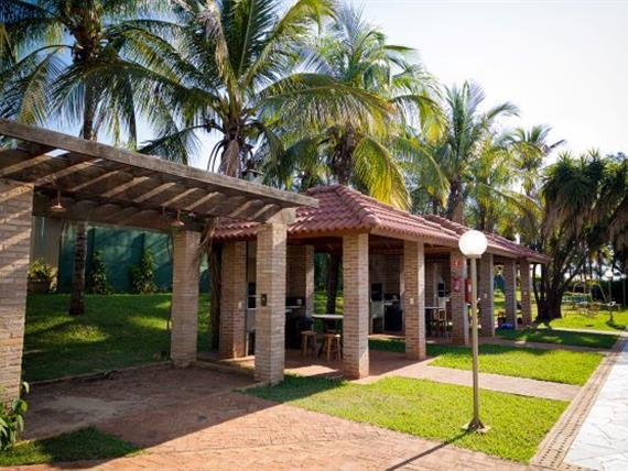 garden (24) - 1mb.jpg