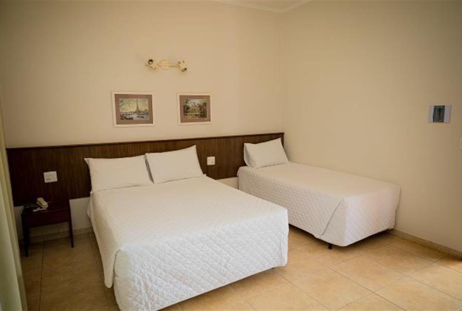 211 garden (1) - 1mb.jpg