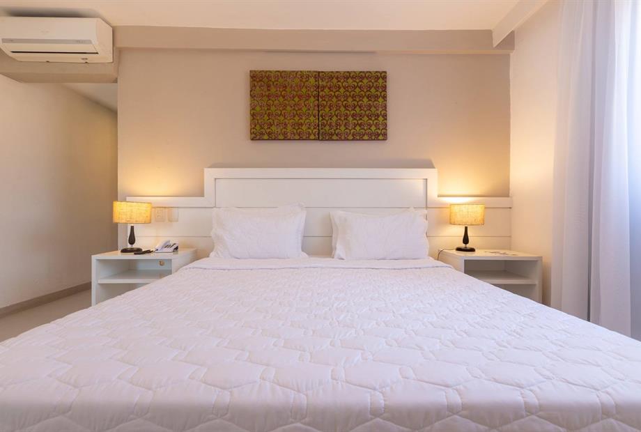 whatsapp image 2024-01-26 at 6.01.39 pm (4).jpeg