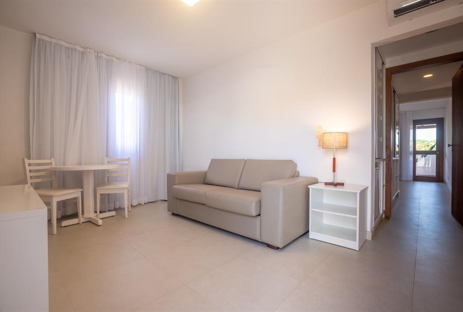 whatsapp image 2025-03-06 at 11.44.52 am.jpeg