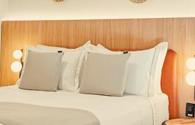Quarto Luxo com Banheira de Hidromassagem do Pousada Antonella