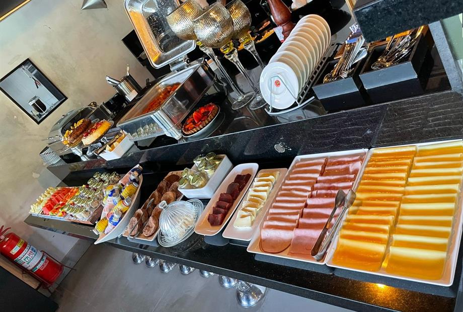 whatsapp image 2022-10-17 at 08.38.44.jpeg