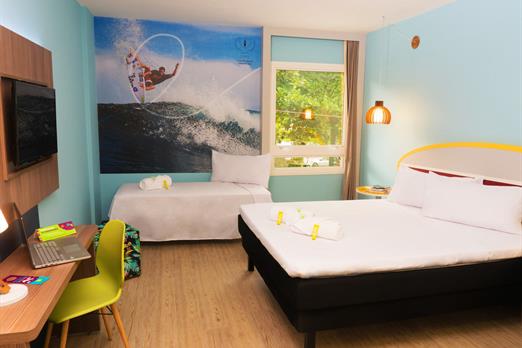 family (cama casal + sofá cama).jpg