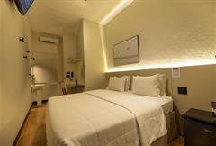 Studio Standard Cama Casal