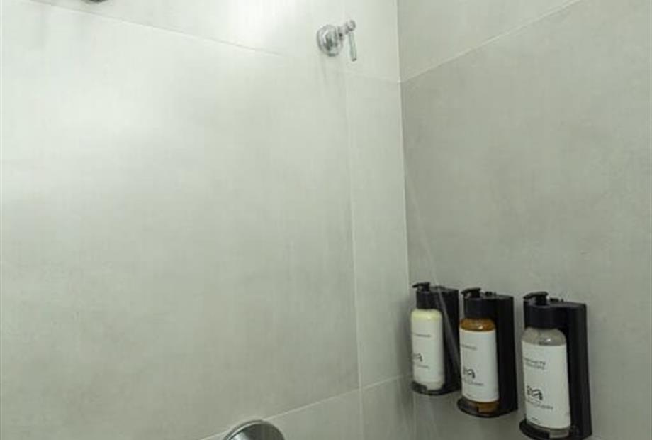 whatsapp image 2025-10-28 at 14.03.16 (2).jpeg