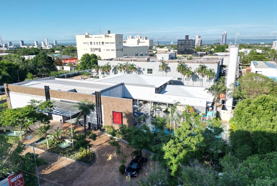 foto hotel drone .jpeg