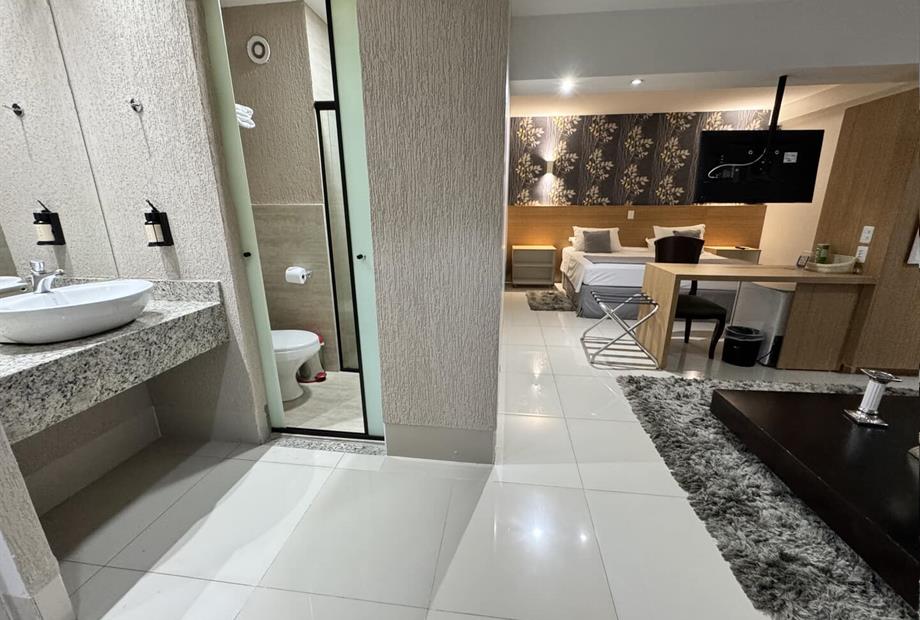 img_7559-new (1).jpg