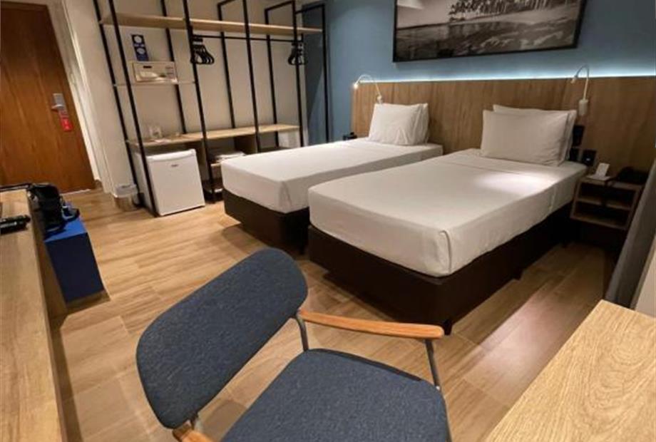 Quarto Standard com 2 Camas de Solteiro-1.jpg