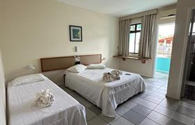 Quarto Triplo com Varanda do Hotel Paraiso Tropical