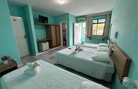 Quarto Quádruplo Com Varanda do Hotel Paraiso Tropical