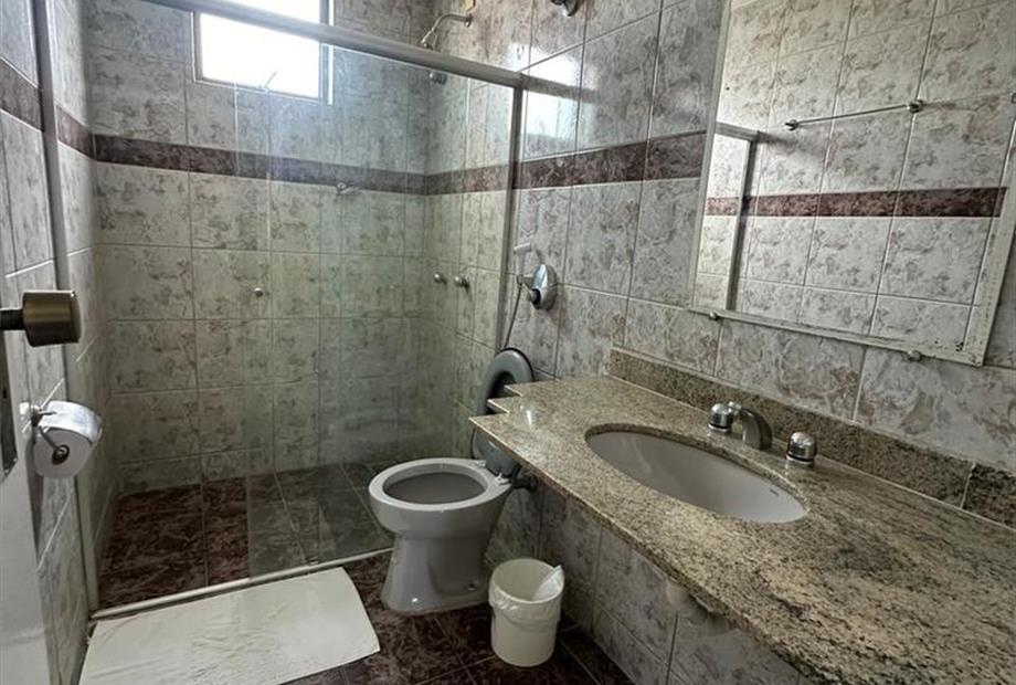 apto triplo com varanda 3.jpg